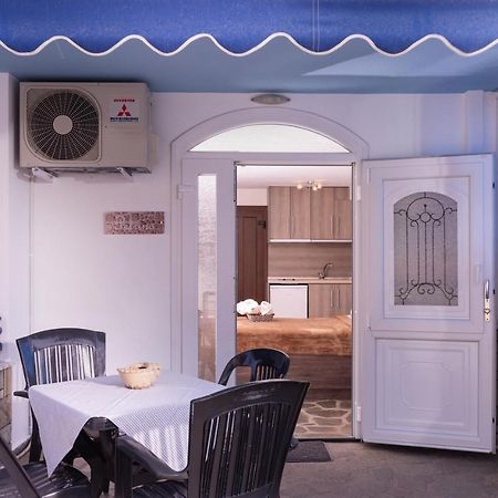 House Katerina Mediterranean Сарти Экстерьер фото
