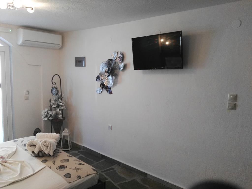 House Katerina Mediterranean Сарти Экстерьер фото