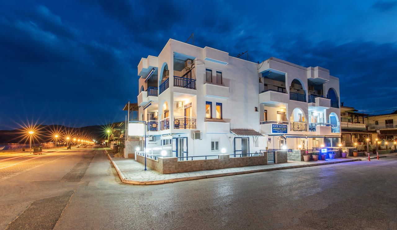 House Katerina Mediterranean Сарти Экстерьер фото