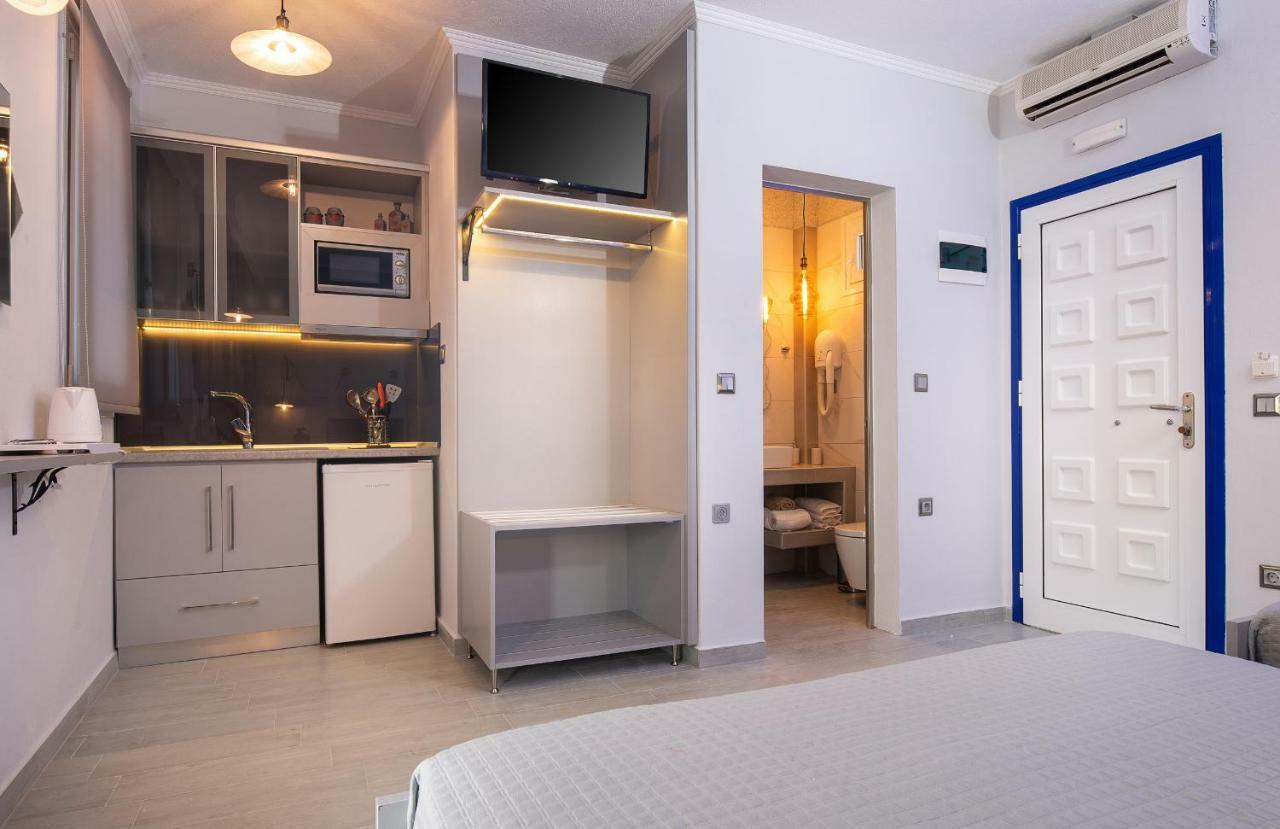 House Katerina Mediterranean Сарти Экстерьер фото