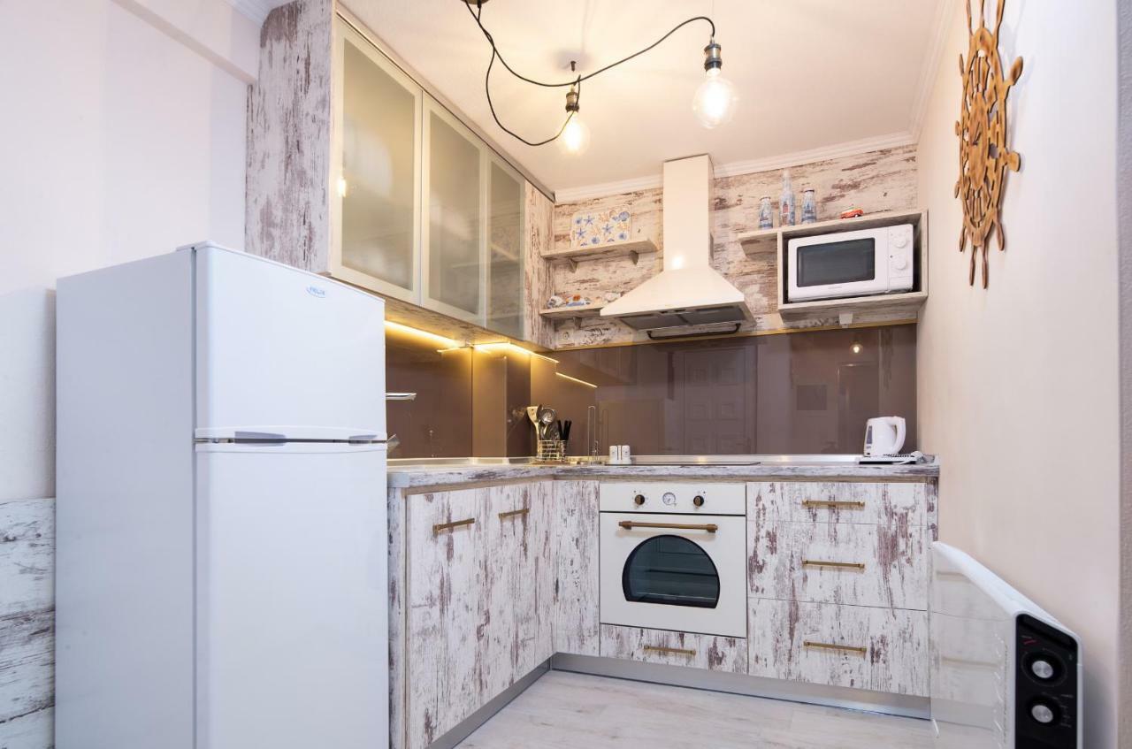 House Katerina Mediterranean Сарти Экстерьер фото